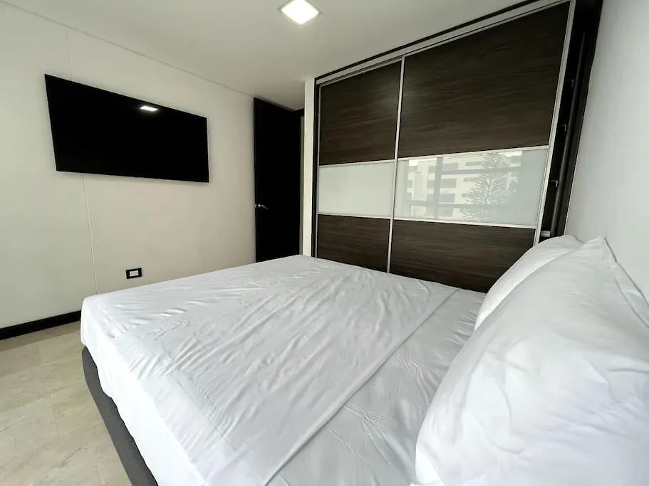 701, Beautiful Apartment In Heart Of El Poblado + View! Medellin 0*,  Colombia