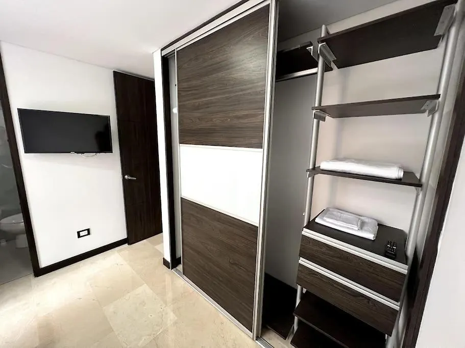 701, Beautiful Apartment In Heart Of El Poblado + View! Medellin Colombia