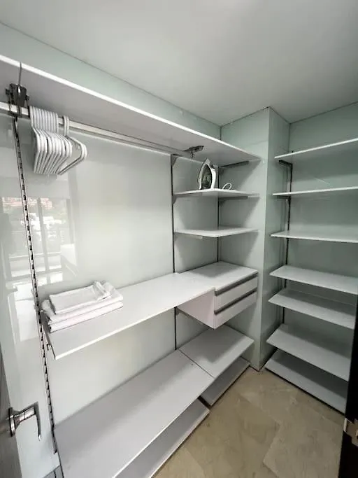 701, Beautiful Apartment In Heart Of El Poblado + View! Medellin