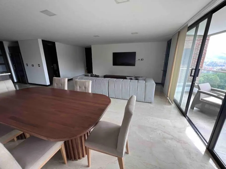 701, Beautiful Apartment In Heart Of El Poblado + View! Medellin